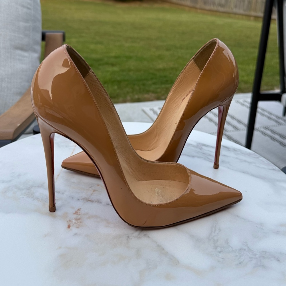 Preowned Authentic Christian Louboutin Nude Patent So Kates 120mm sz 41